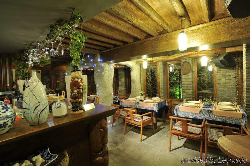 Blossom Hill Inn - Neverland Lijiang  Restaurant foto